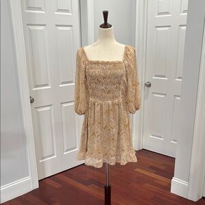 Elegant Gold Patterned Dress